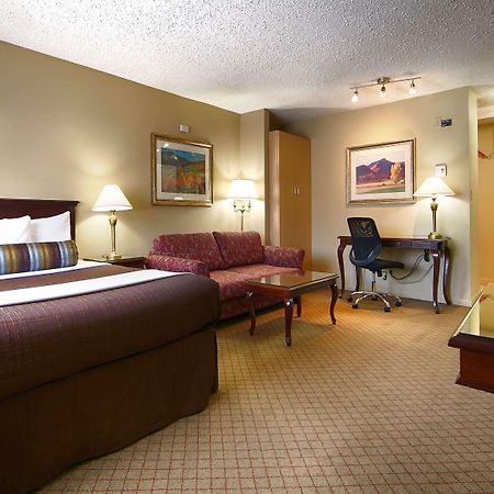 Travelodge By Wyndham Abbotsford Bakerview Esterno foto