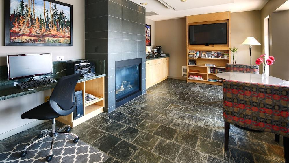 Travelodge By Wyndham Abbotsford Bakerview Esterno foto