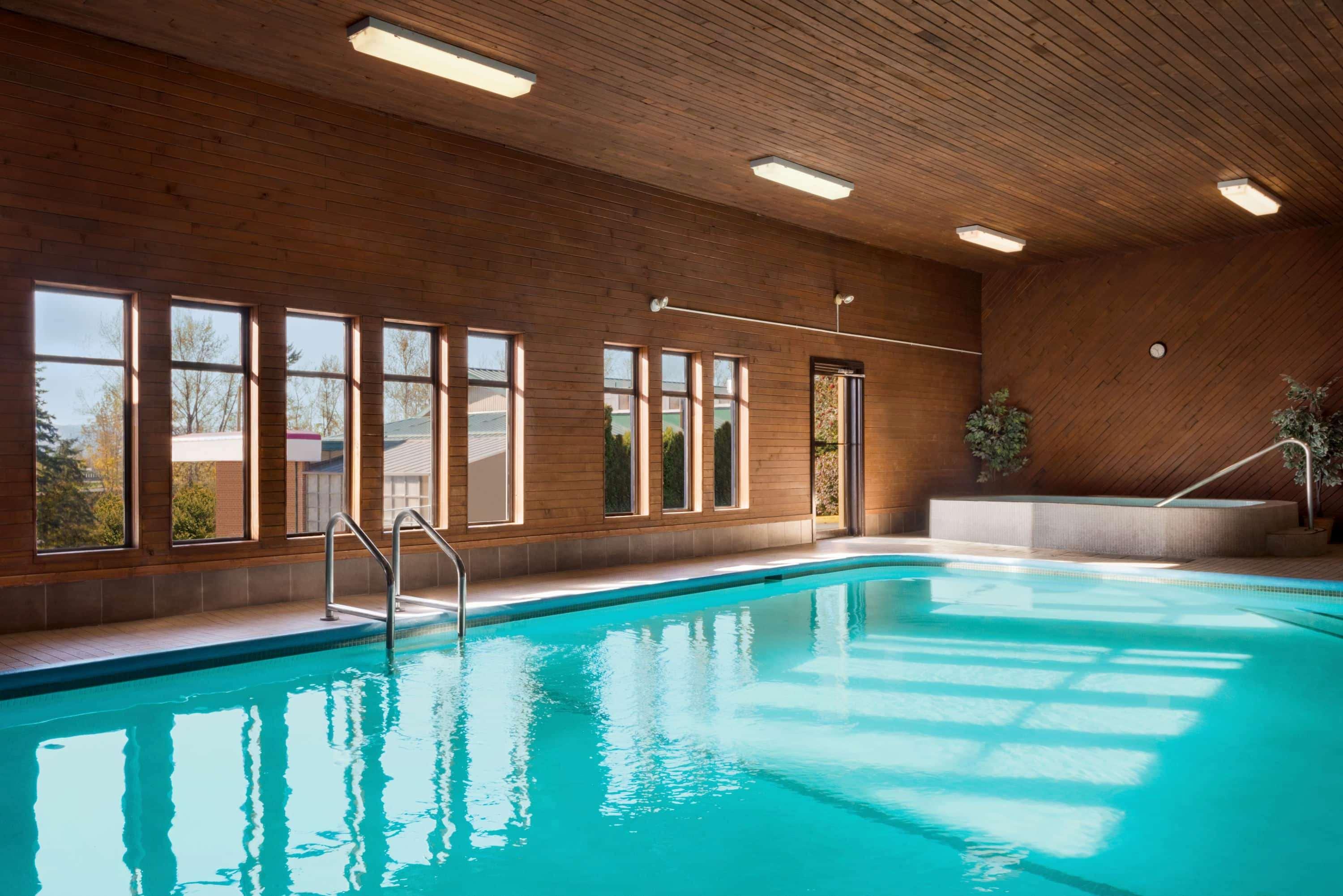 Travelodge By Wyndham Abbotsford Bakerview Esterno foto