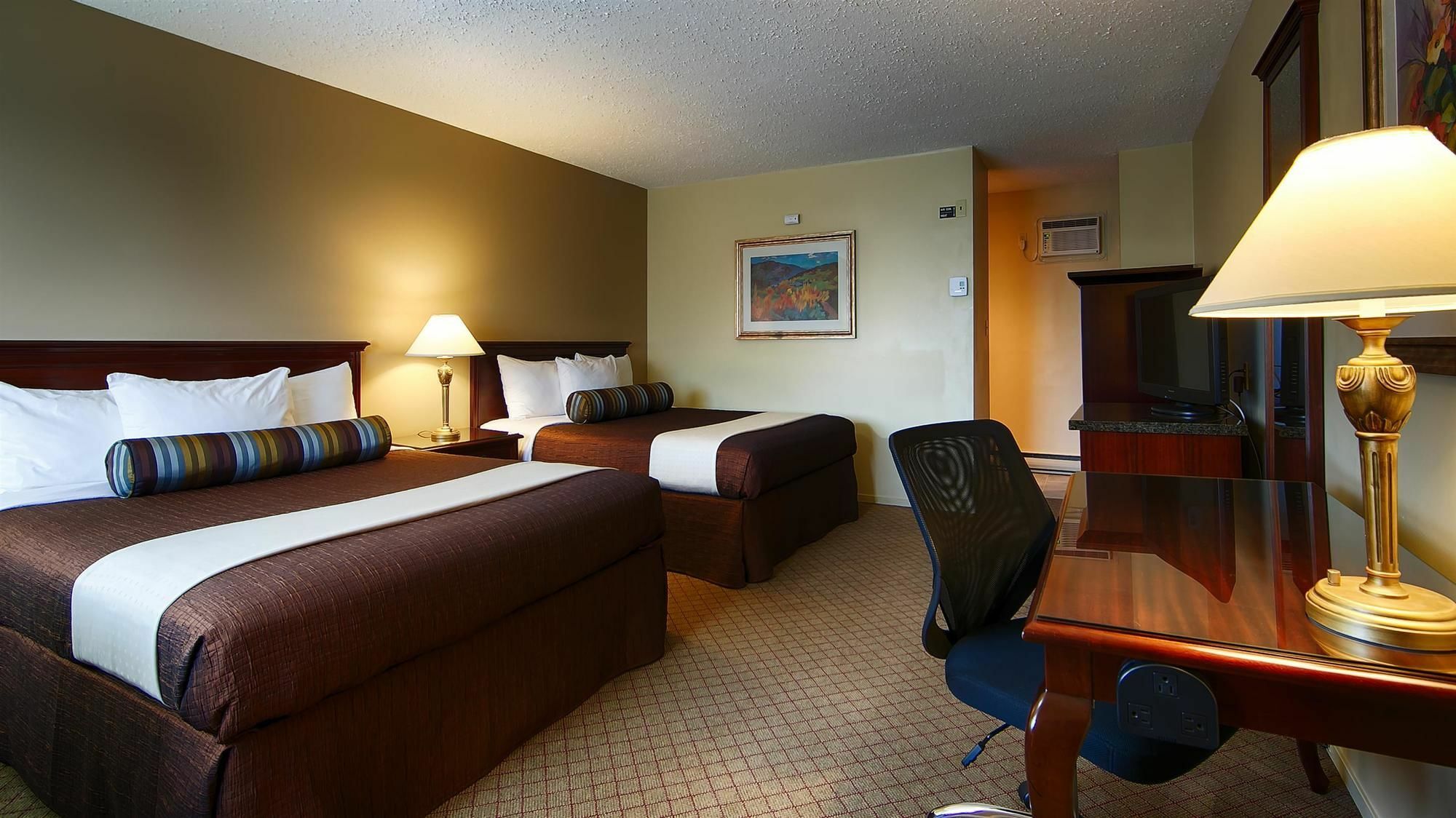 Travelodge By Wyndham Abbotsford Bakerview Esterno foto